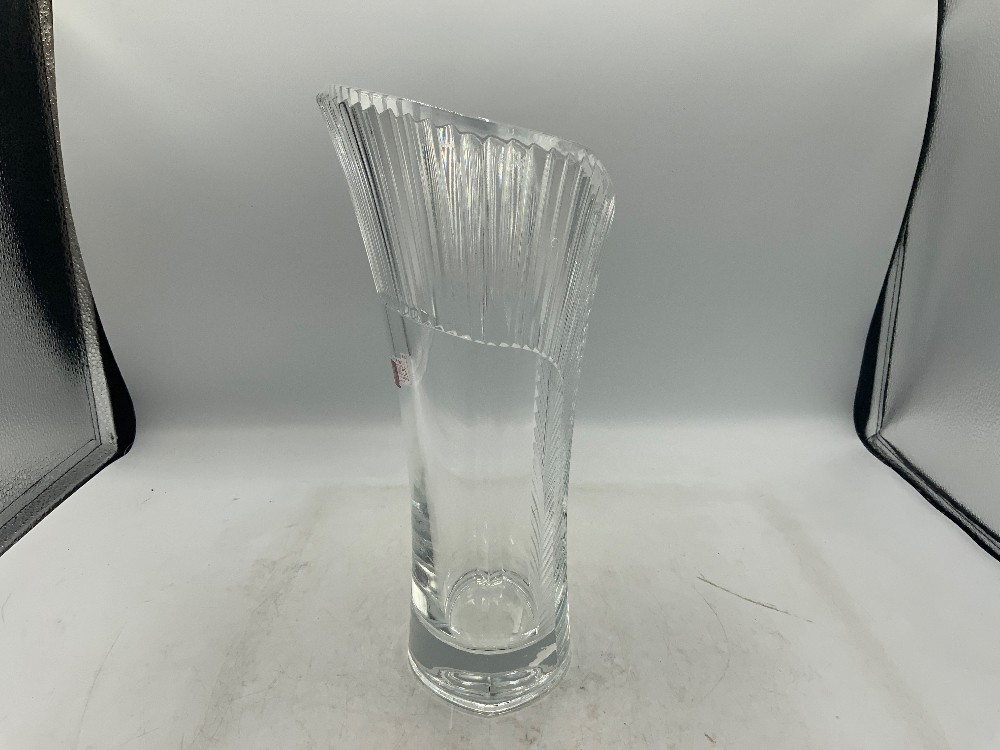 Crystal D'Arques Contemporary Crystal Vase