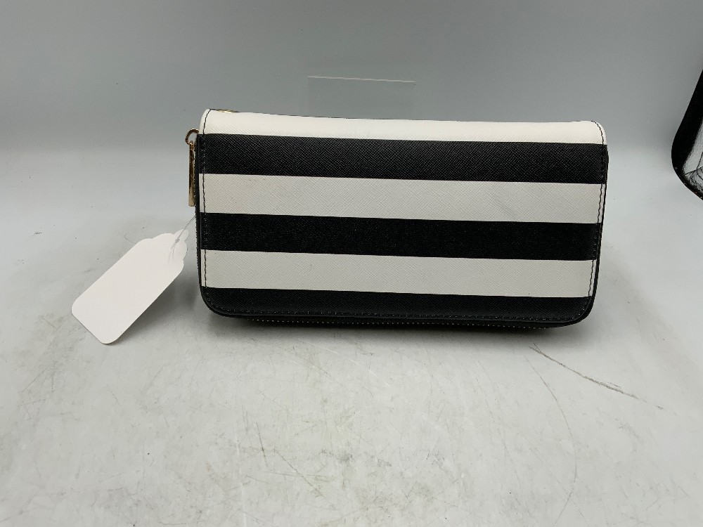 Black / White Stripe Michael Kors Wallet