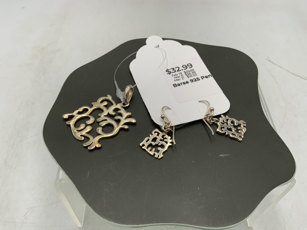 Barse 925 Penant & Earrings