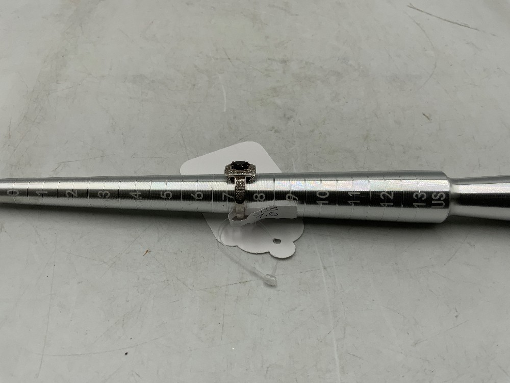 925 Red Stone Ring Sz 7.5