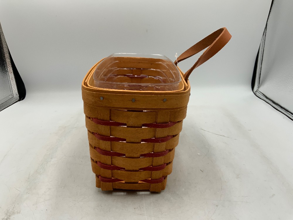 Longaberger 1995 Medium Key Basket w/ Red Accent Weave