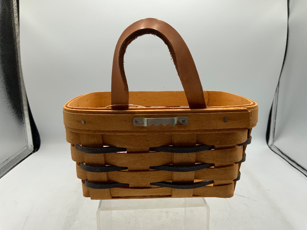 Longaberger 1995 Small Key Basket w/ Blue Accents