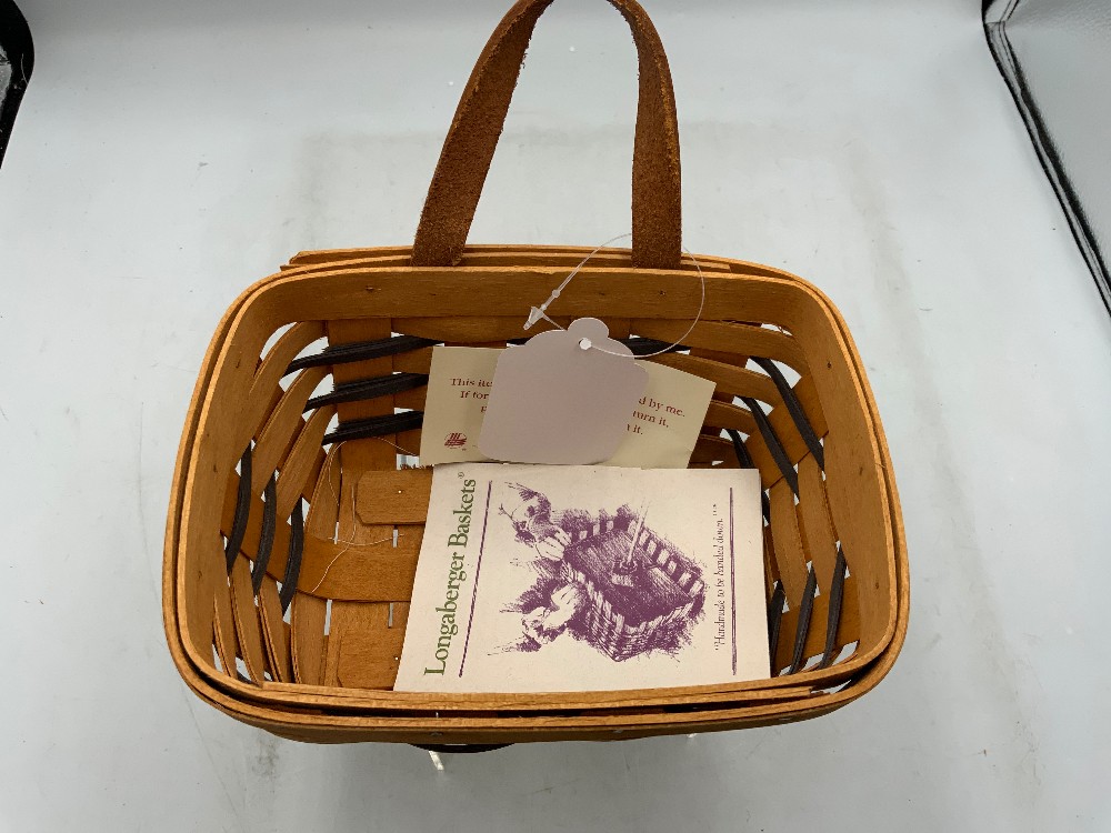 Longaberger 1995 Small Key Basket w/ Blue Accents