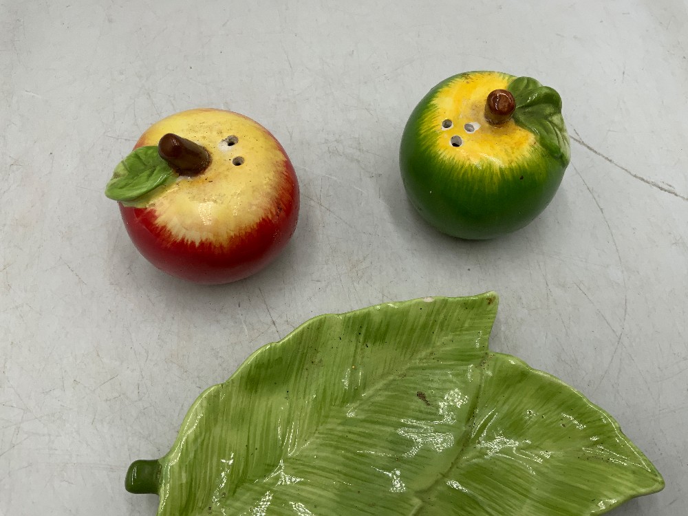 Fruit & Leaf Salt & Pepper