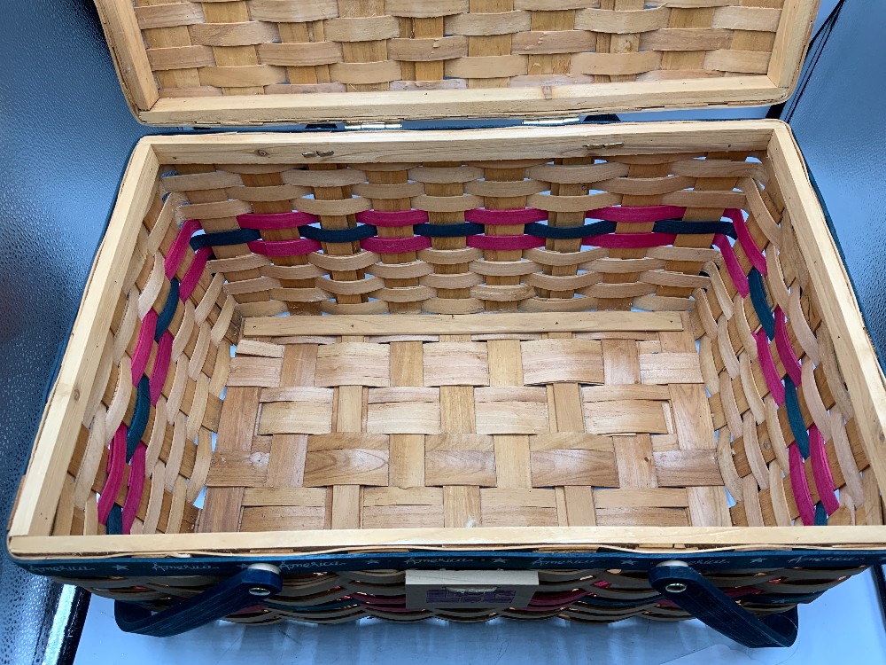 America Picnic Basket