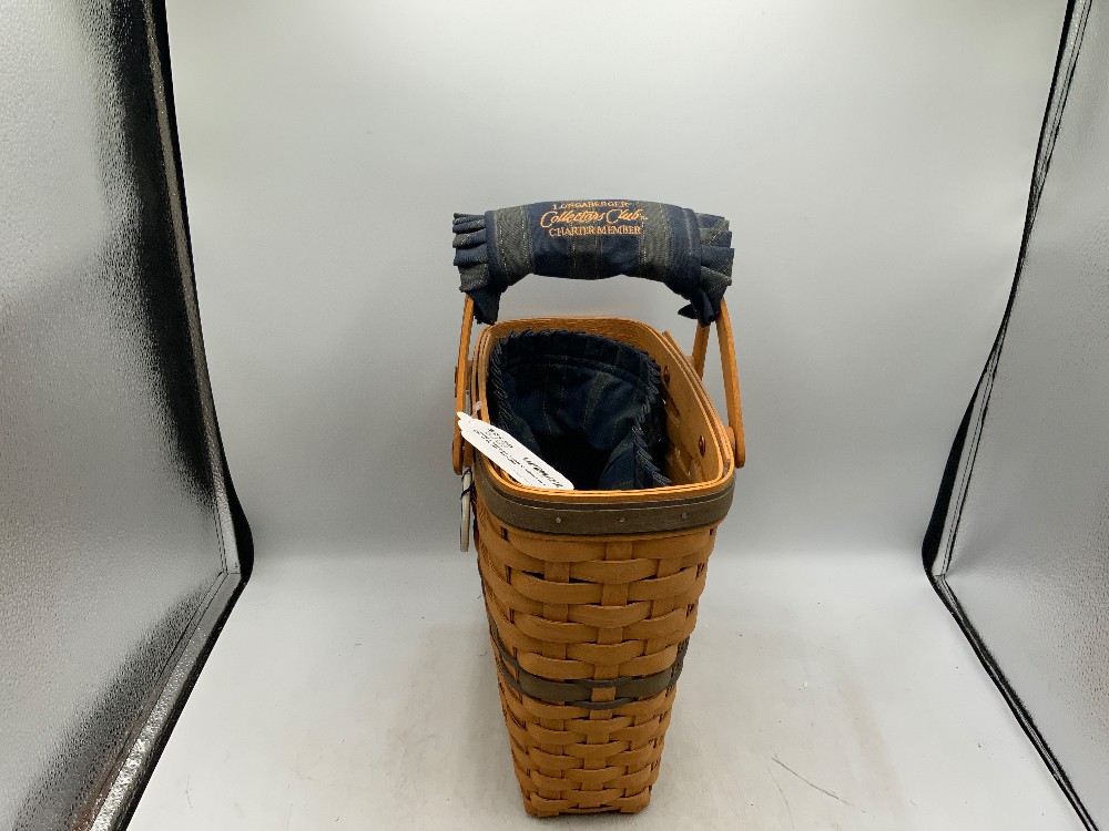 Longaberger 1998 Collectors Club With Handle