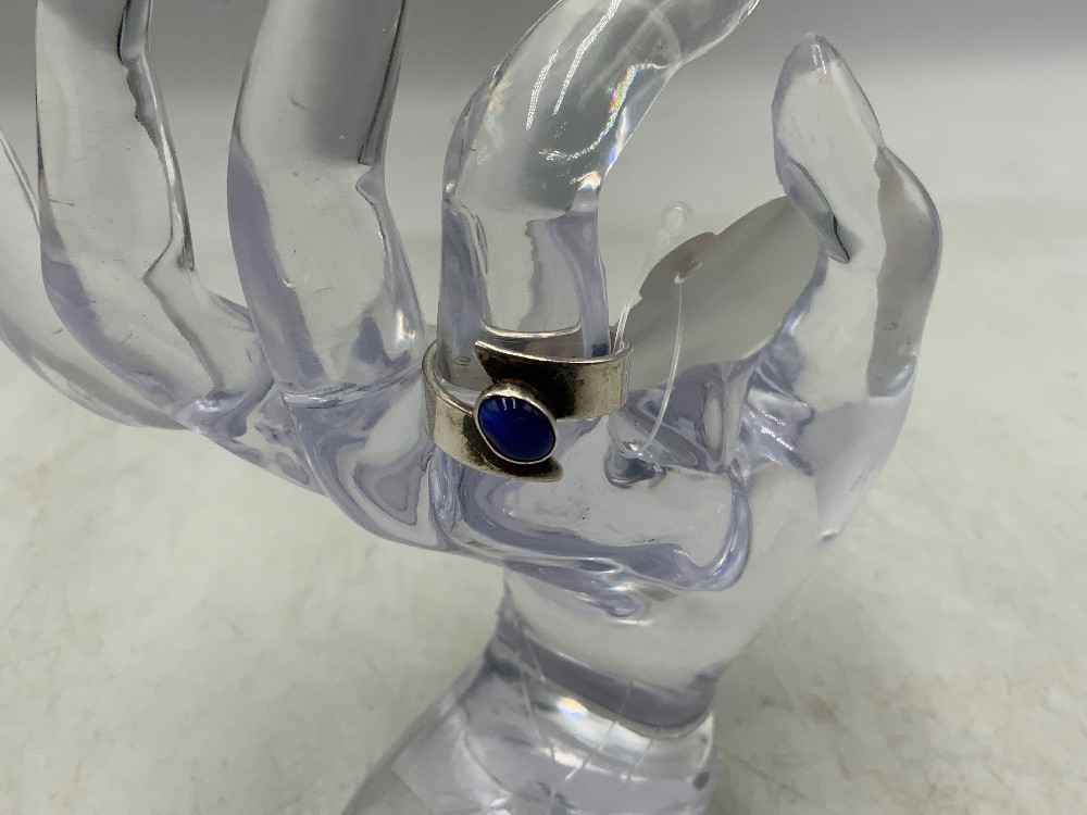 925 Silver Blue Faux Cats Eye Ring