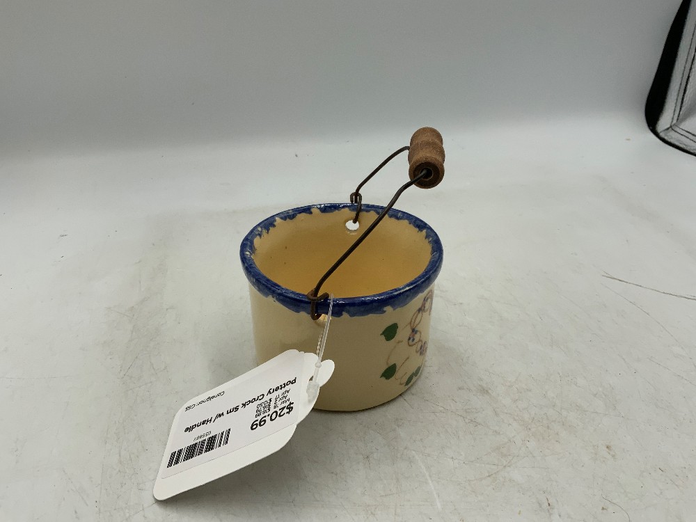 Pottery Crock Sm w/ Handle