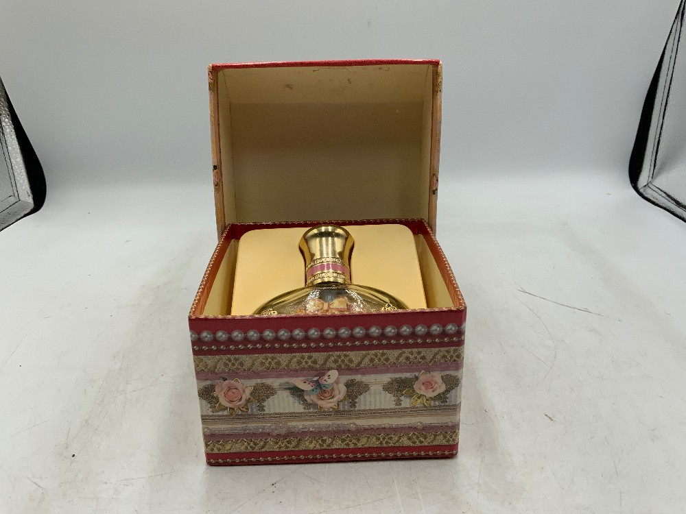Vtg L'effleur Perfume in Box