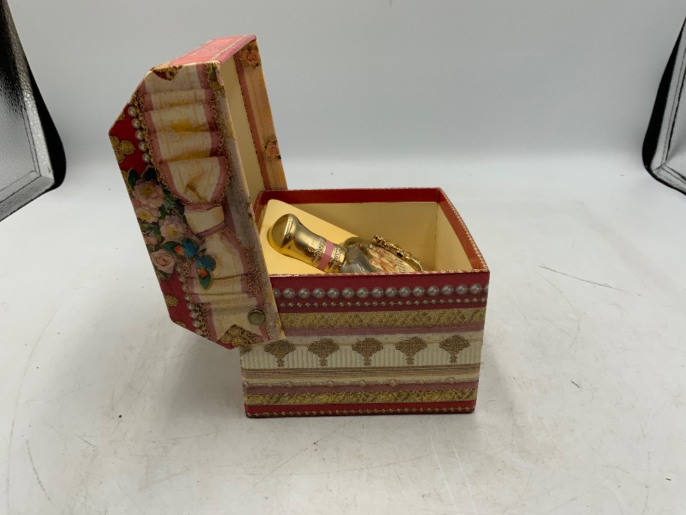 Vtg L'effleur Perfume in Box