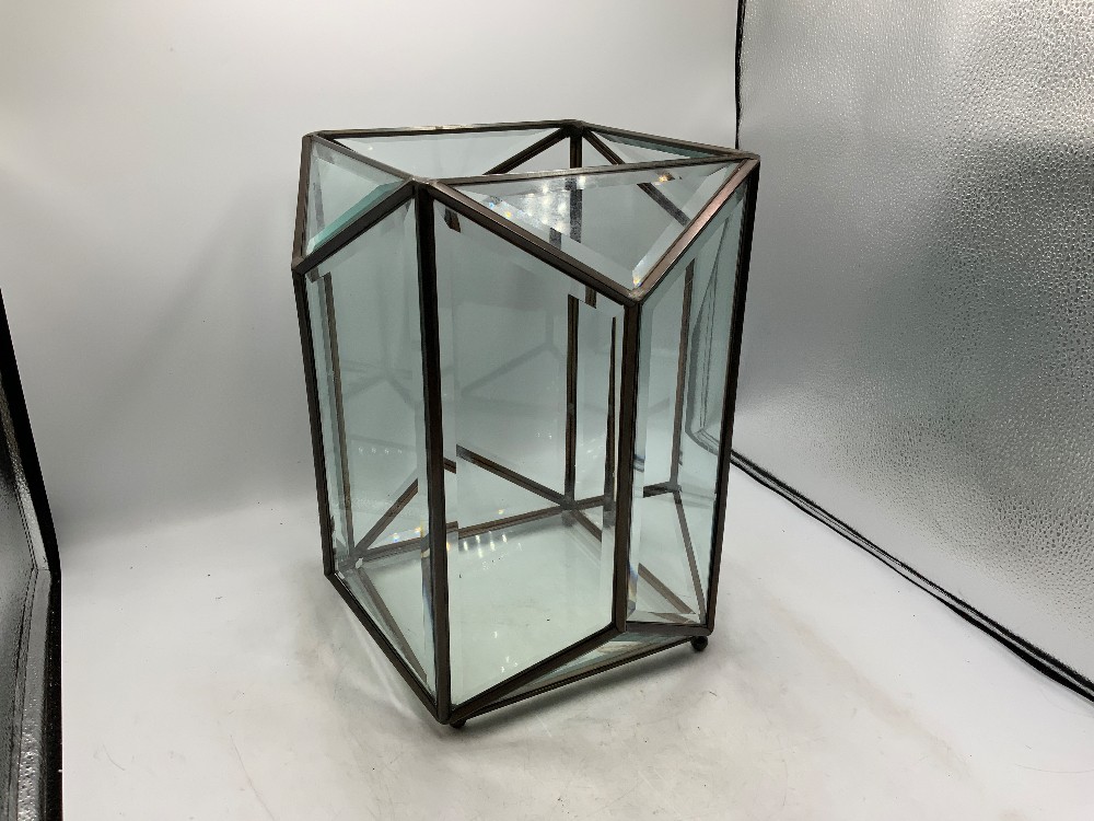 Lg Glass Geometric Lantern