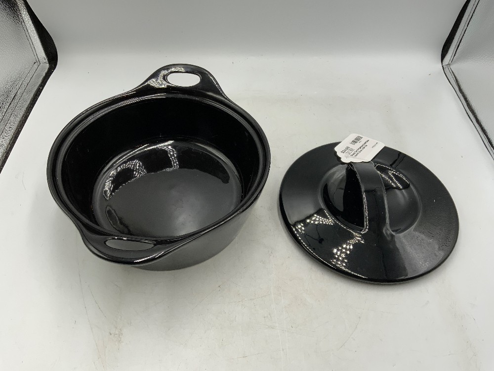 Black Corningware Creations Round 1.5 qt with Lid