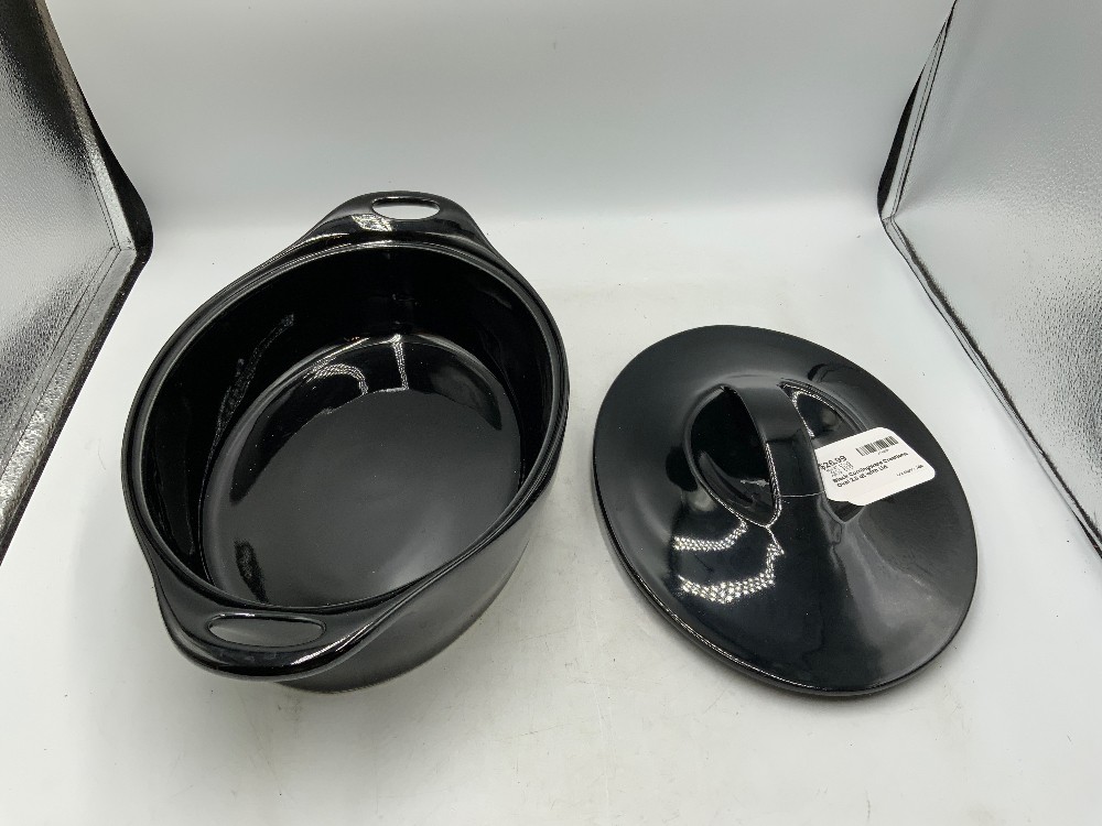 Black Corningware Creations Oval 2.5 qt with Lid