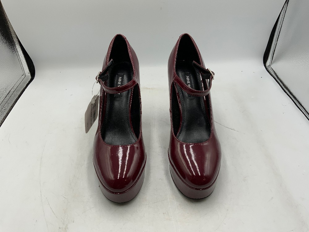 Nine West Maroon Heels Sz 6.5