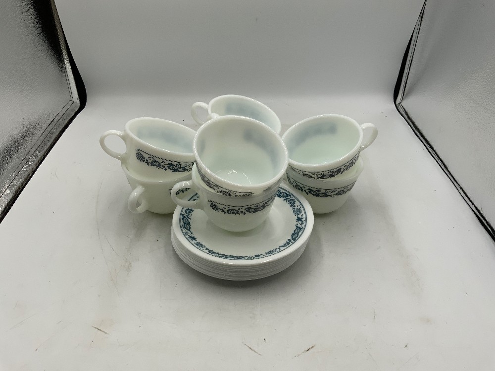 Pyrex/Corningware/Corelle Cup and Saucer 16pc Set