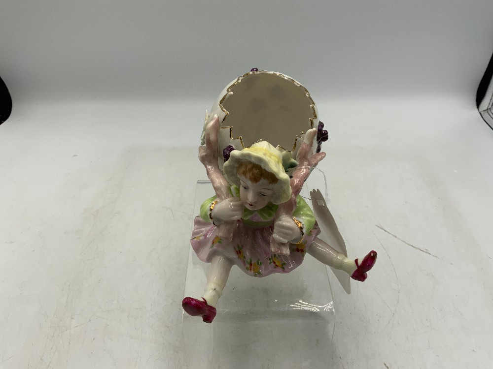 Vtg Lenwile Ardalt Cracked Egg Figurine