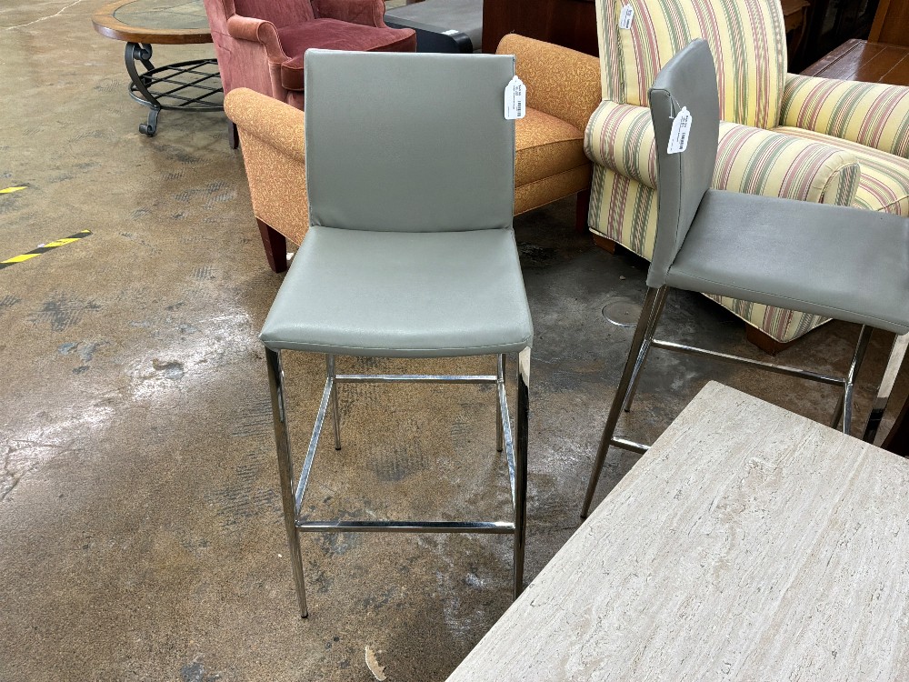 Grey/ Chrome Barstool