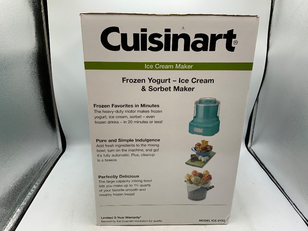 Cuisinart Frozen Yogurt / Ice Cream Maker