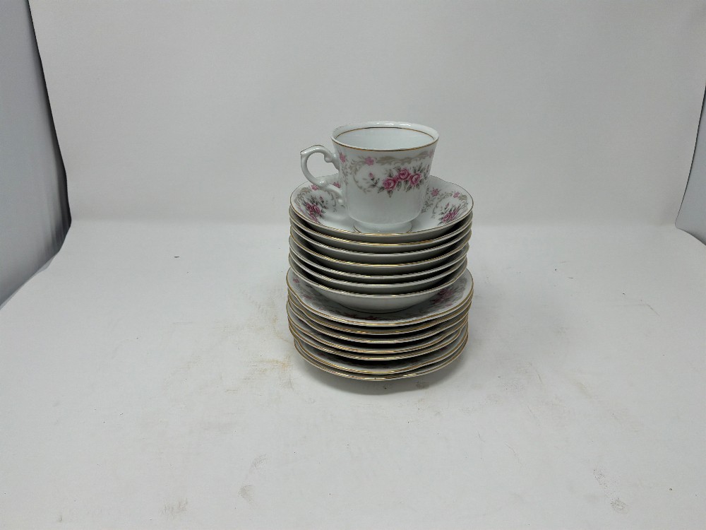 Cascade Fine China Service for 6 Plus Extras