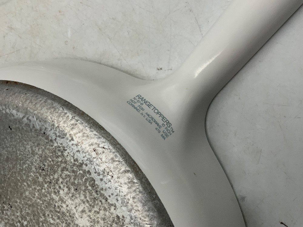 Blue Cornflower Corning Ware 10 in Skillet