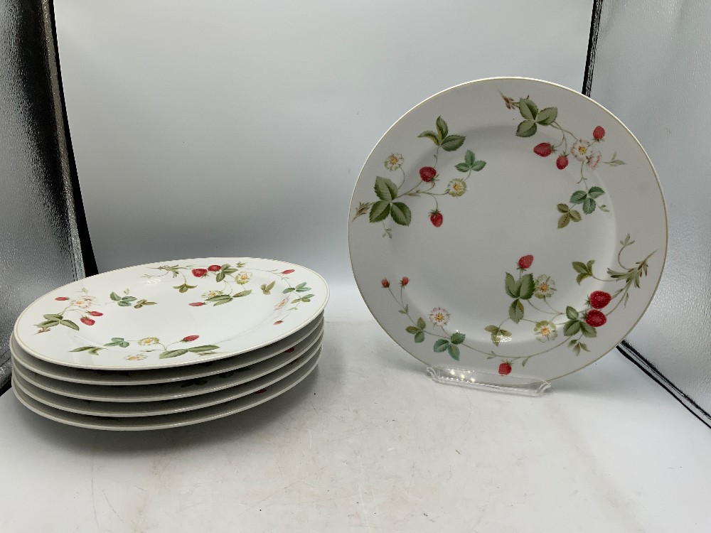 Christopher Stuart Melody Hill Place Setting for 6