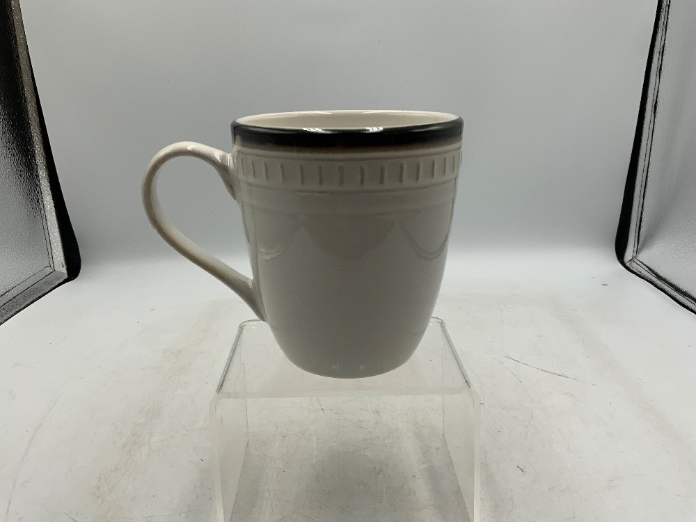 Food Network Stoneware Place Setting for 4