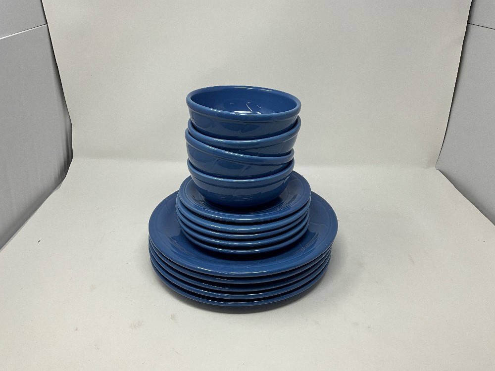 Crestware 19pc Blue Dish Set