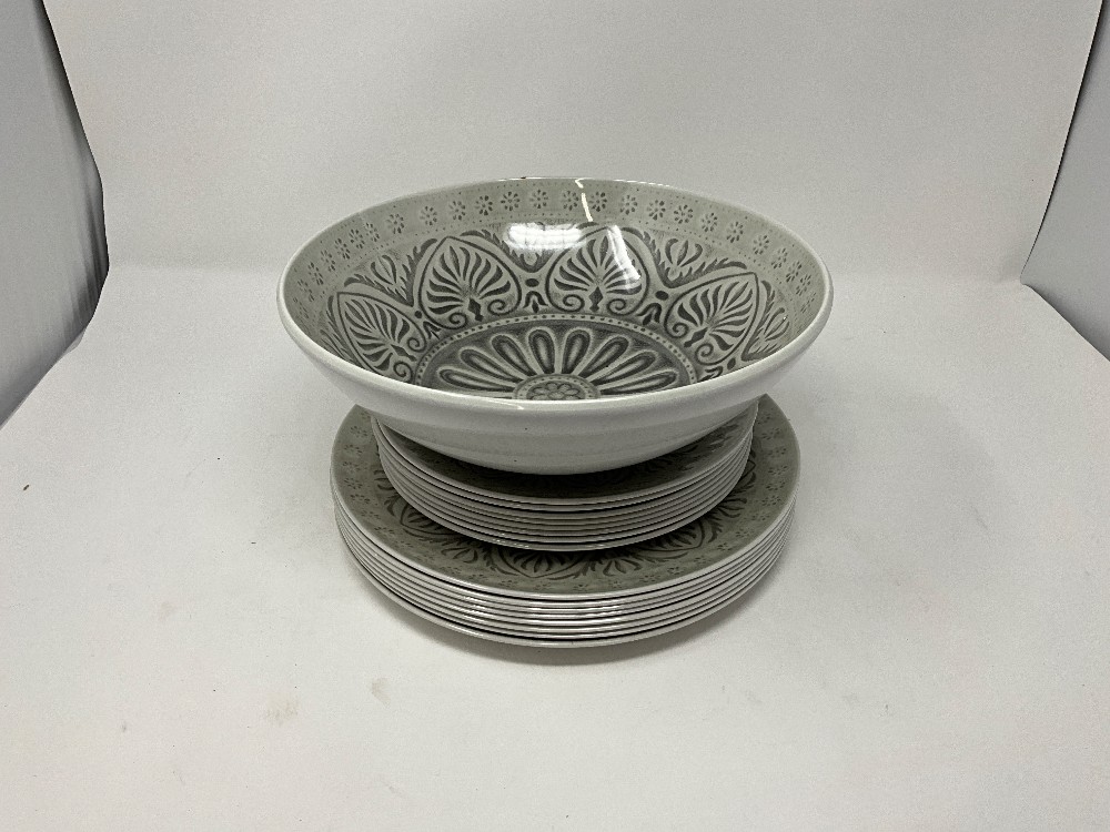 21pc Grey Plastic Dish Set