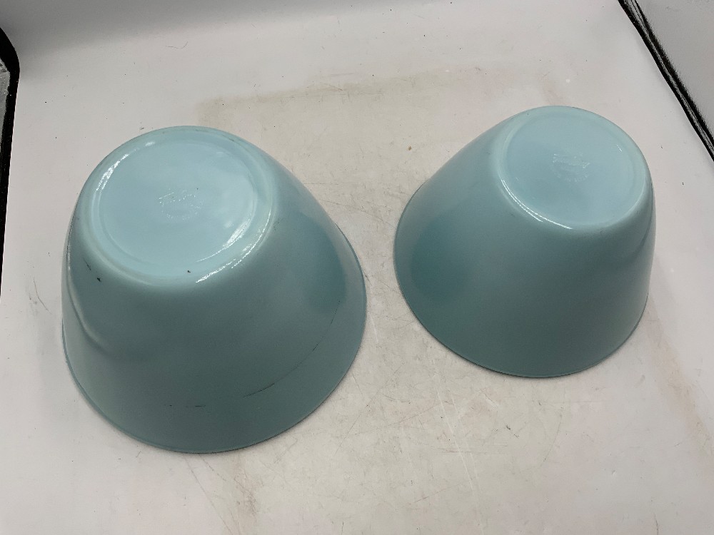 Fireking Set Of 2 Mixing Bowls