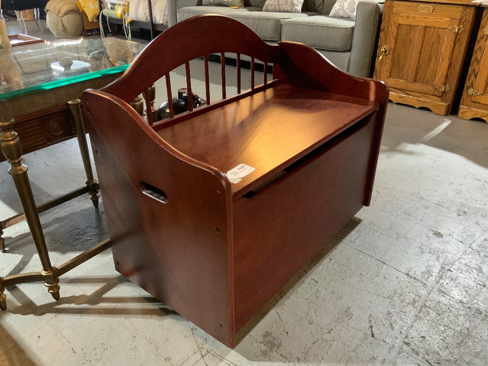 Storage Bench On Wheels