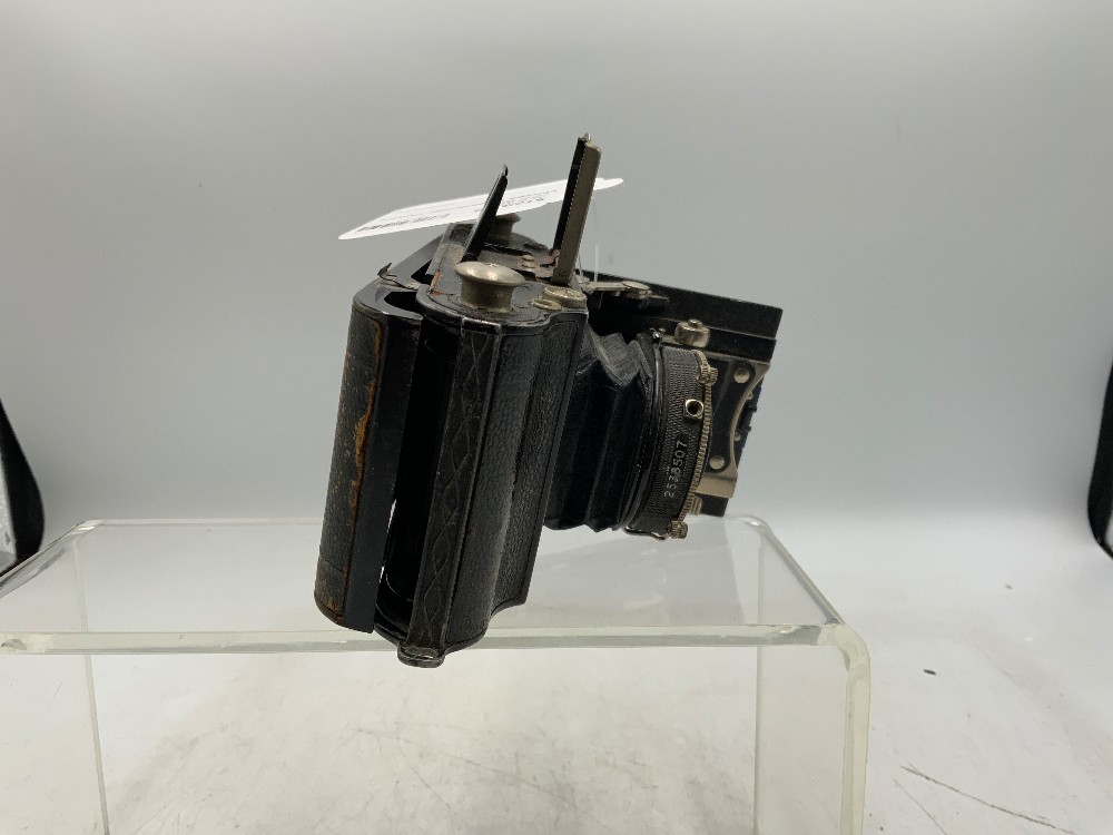 Vintage Voightlander  Camera