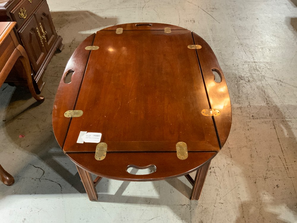 Coffee Table w/ Folding Sides