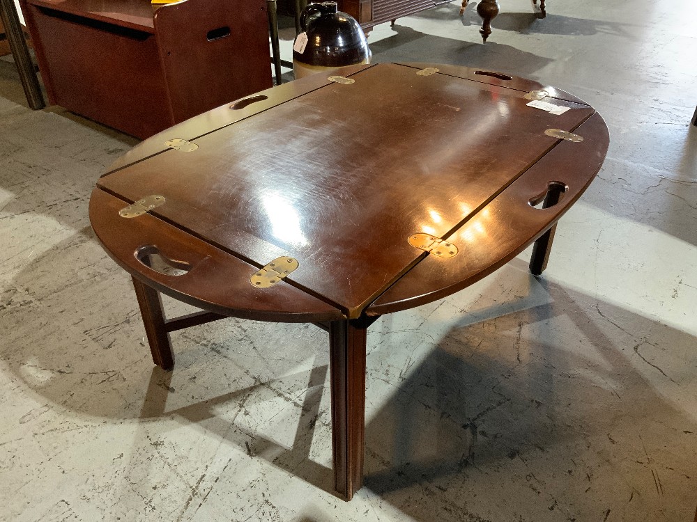 Coffee Table w/ Folding Sides