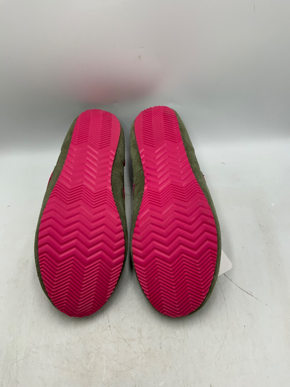 Sorel Slippers Sz 11