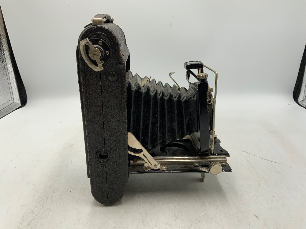 Vintage Zeiss-Ikon Icarette 551/2