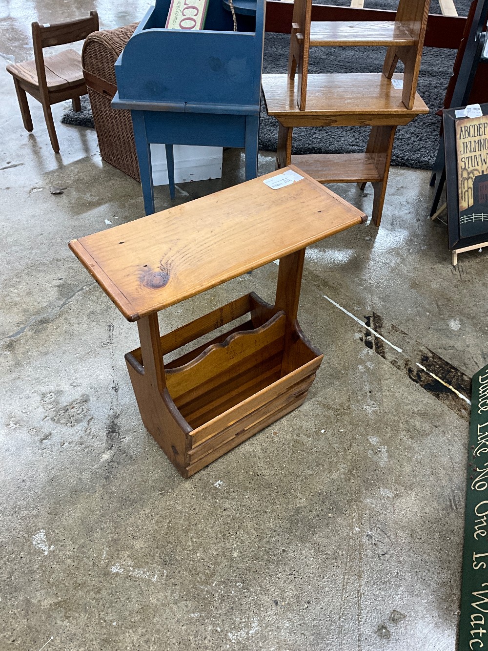 Oak Magazine End Table
