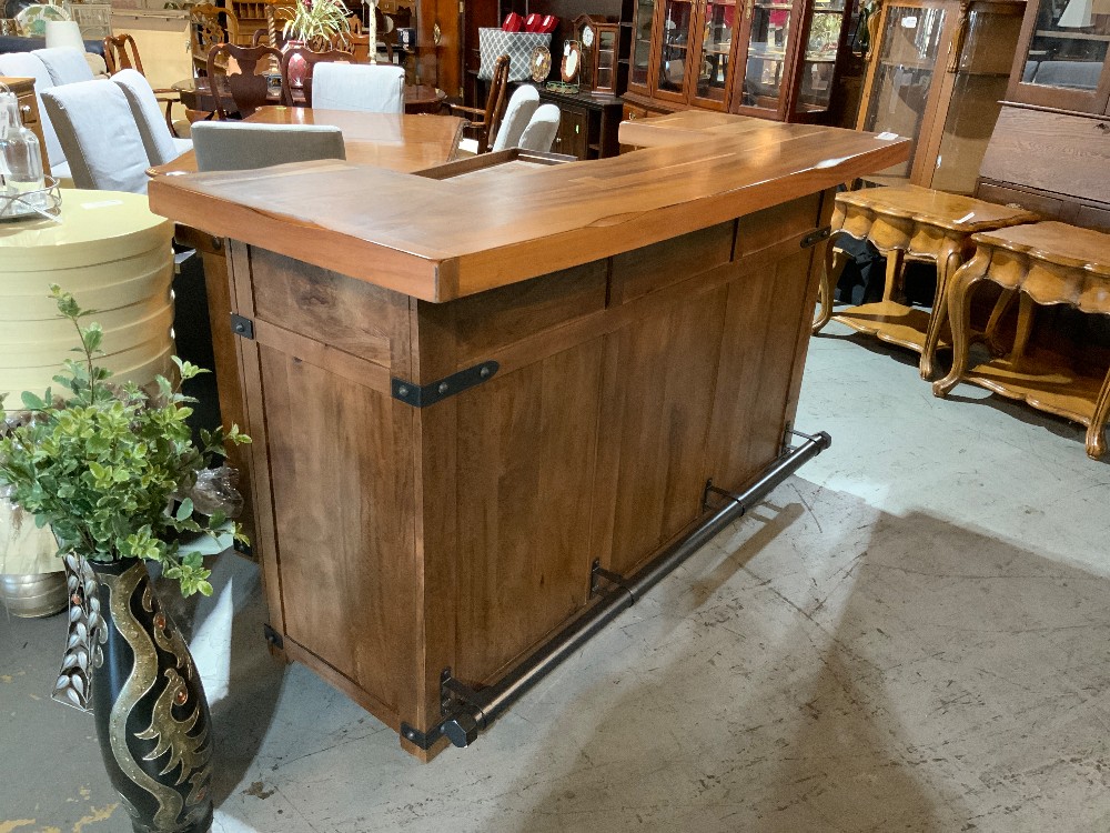 2pc Bar w/ Mirror Wall Mount