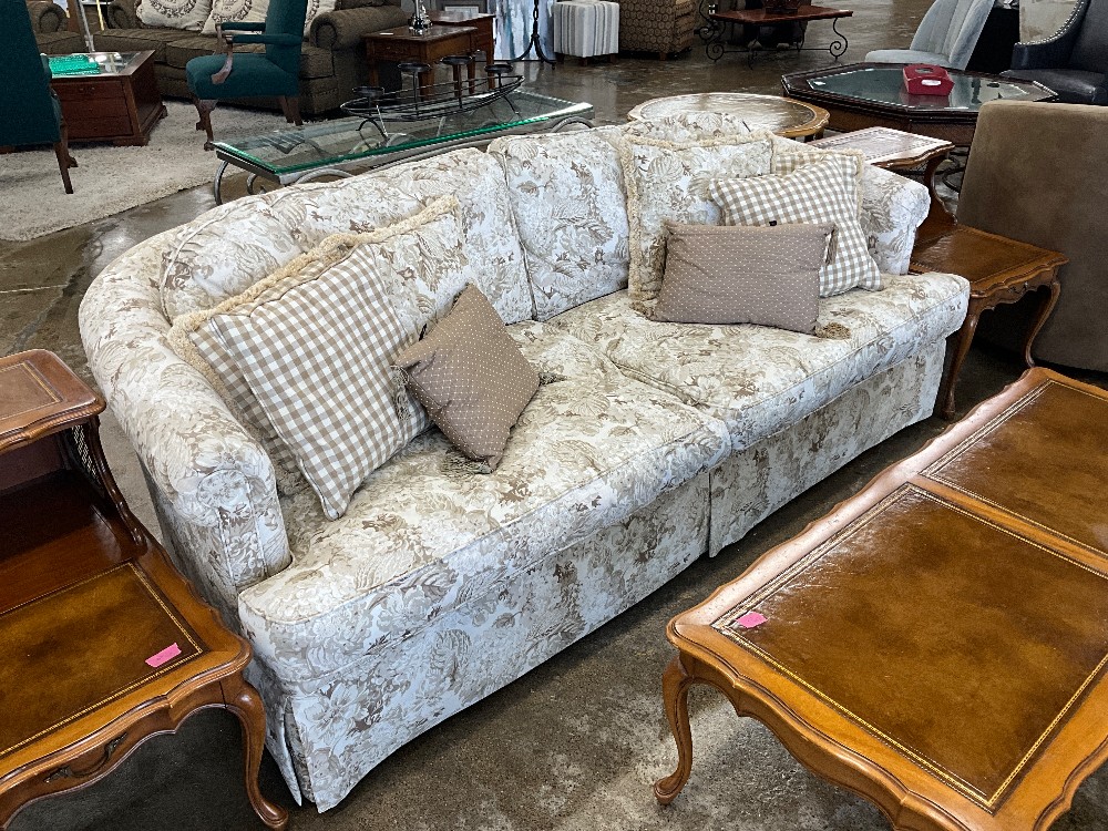 Elder Beerman Floral Sofa w/ 8 pillows