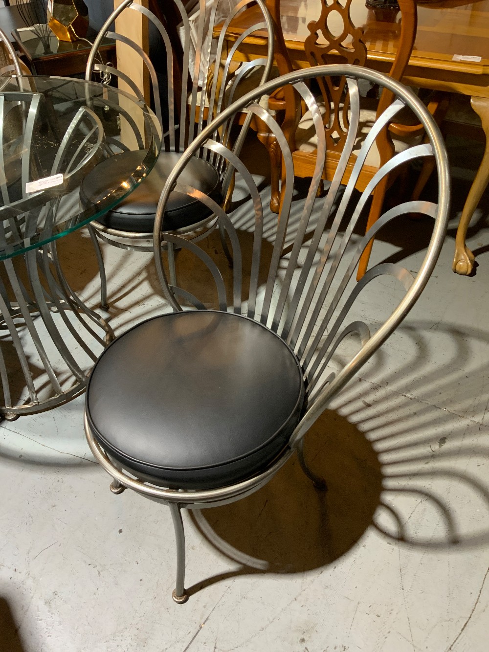 Metal Table & 4 Chairs w/ Glass Top