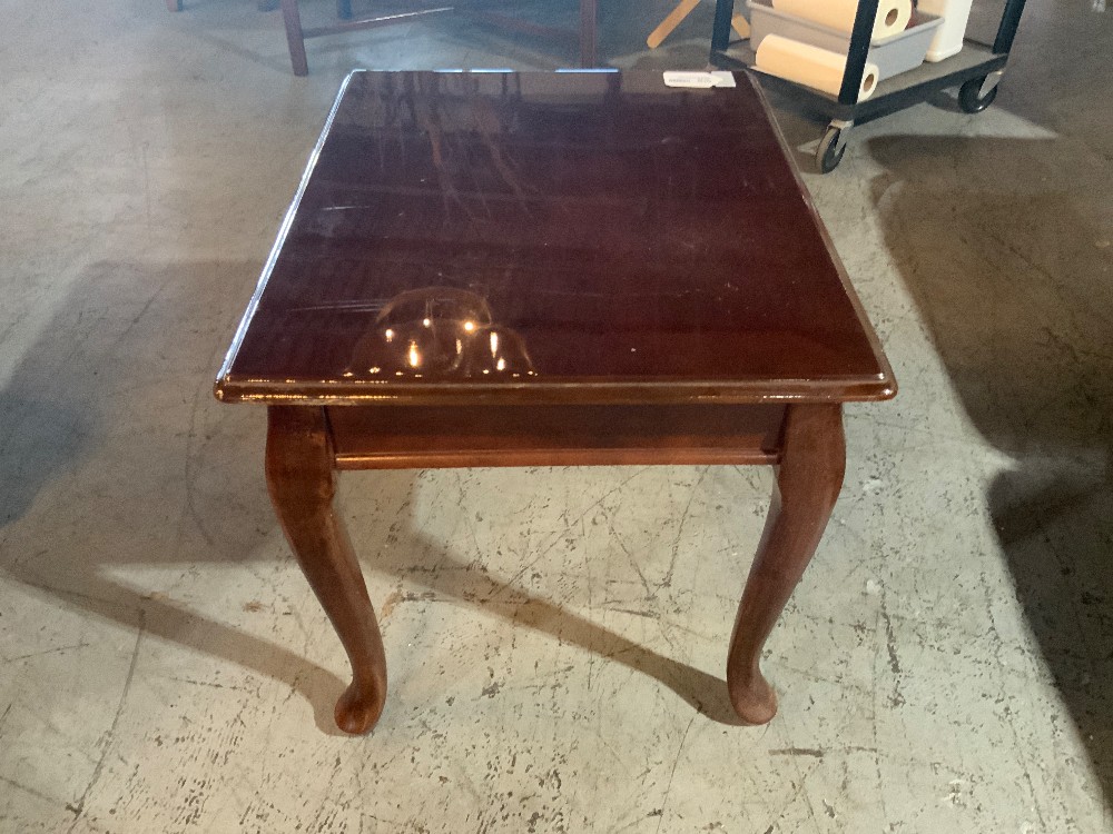 Cherry Wood End Table