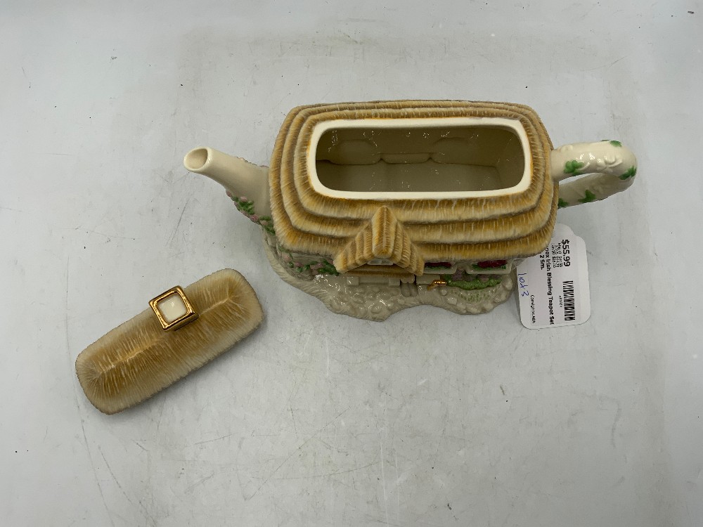 Lenox Irish Blessing Teapot Set 1 Lg, 2 Sm.