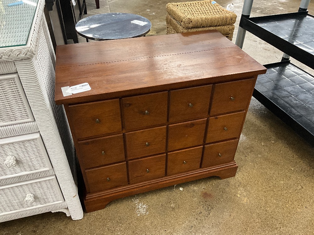 Sm 3 Drawer Chest