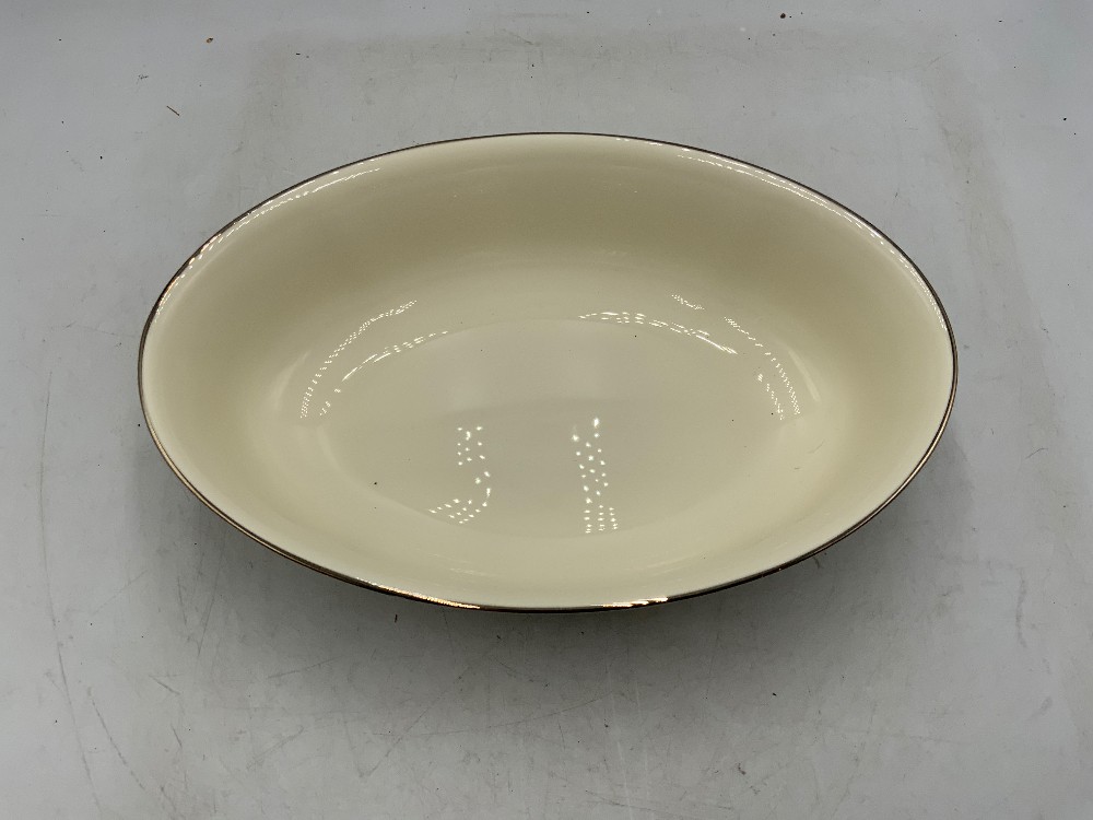 Lenox Courtyard Platinum Dish Set