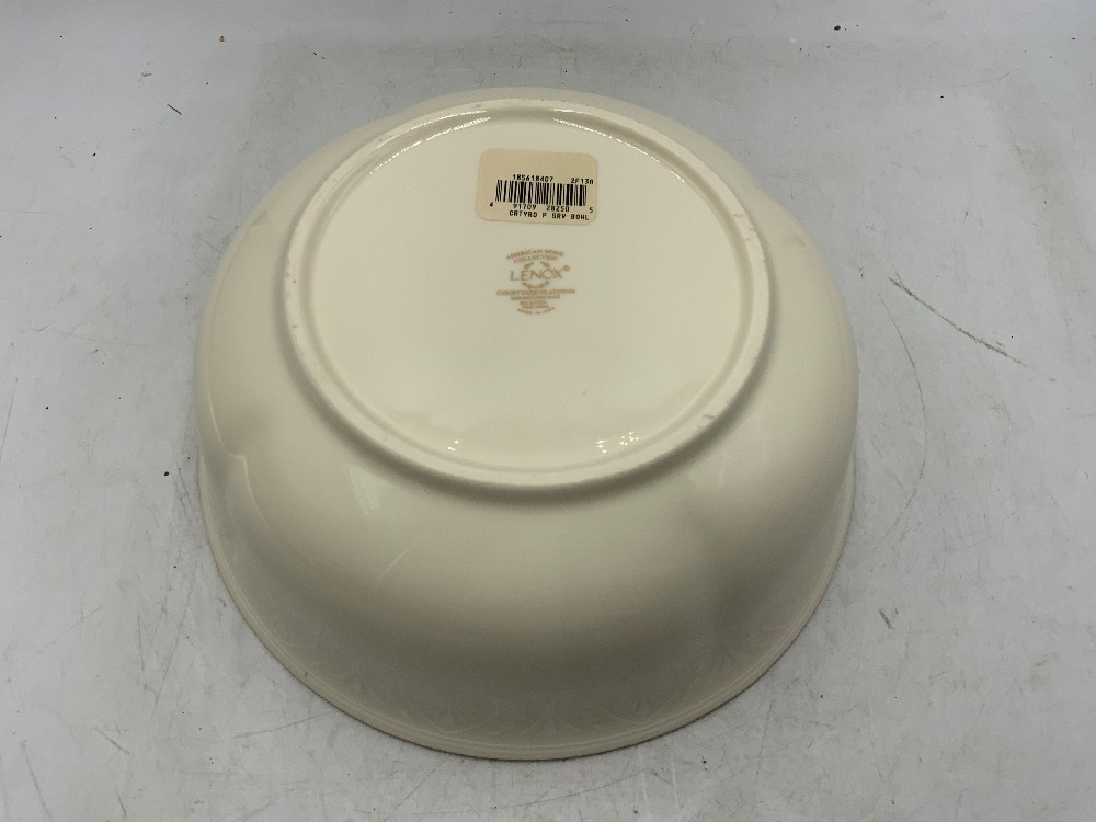 Lenox Courtyard Platinum Dish Set