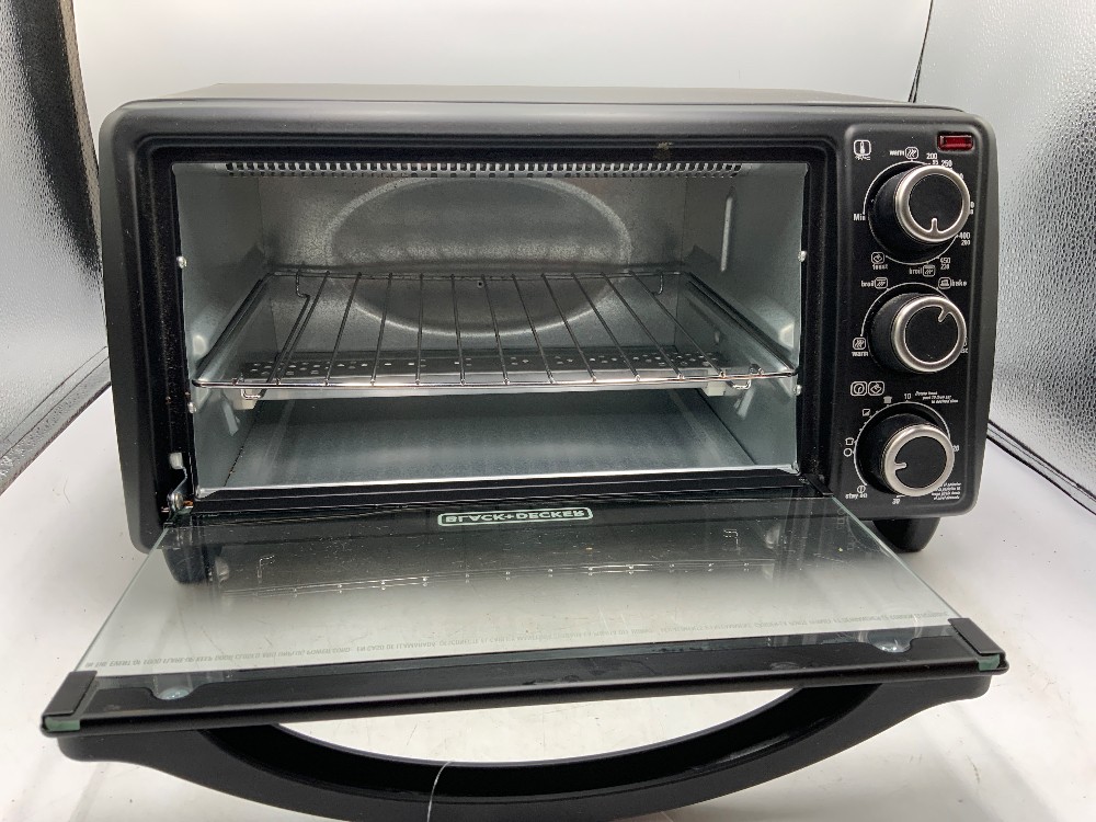 Black + Decker Baker