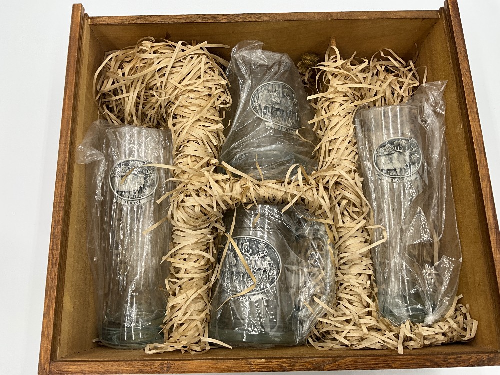 Alaska 4pc Drinkware Set In