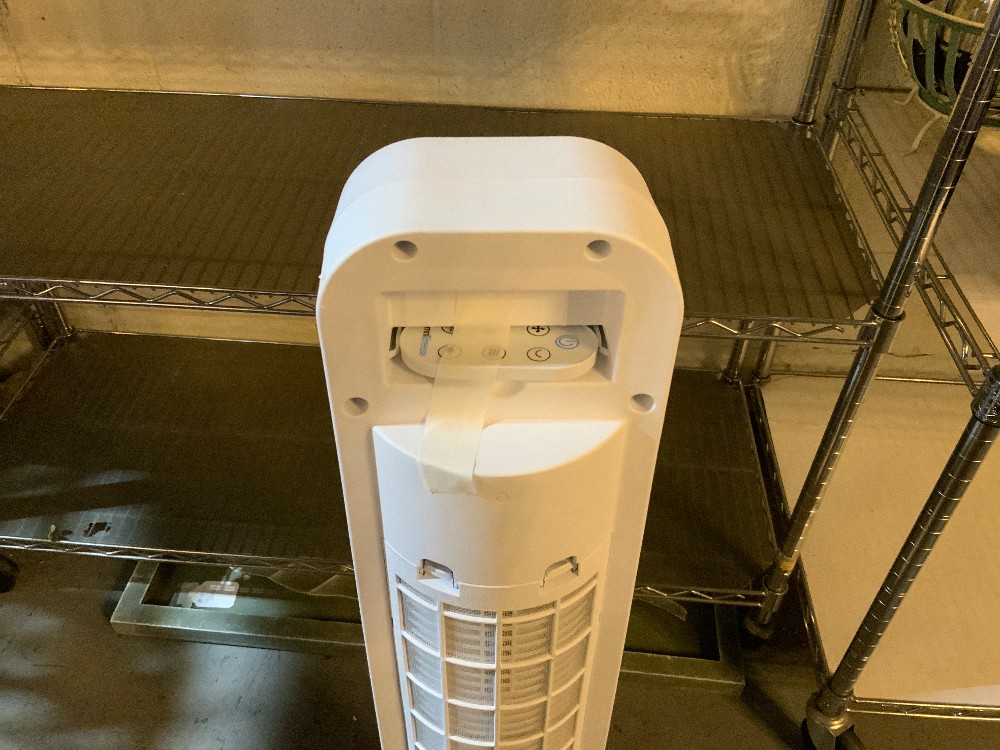 Omni Breeze Tower Fan with Remote