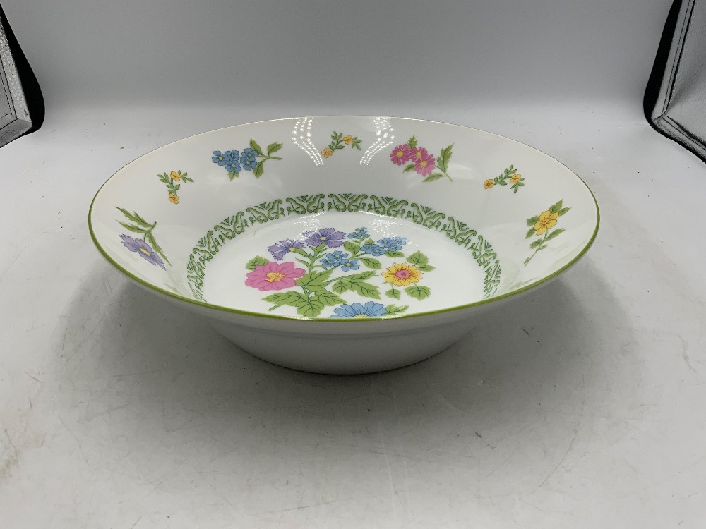 Mikasa Flower Show Dish Set