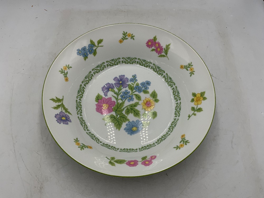 Mikasa Flower Show Dish Set