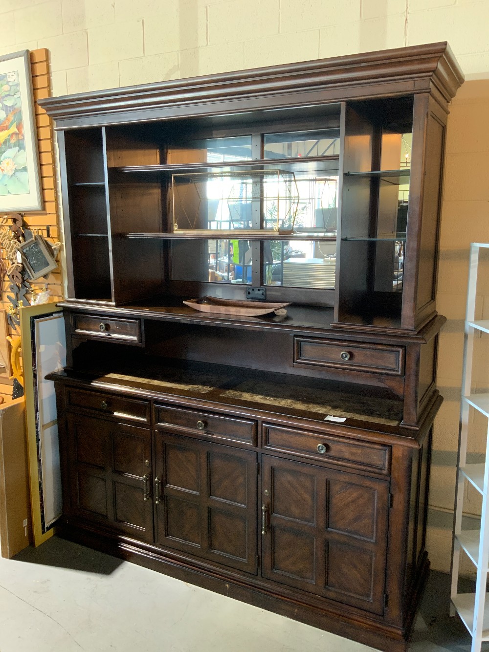 Haverty Hutch